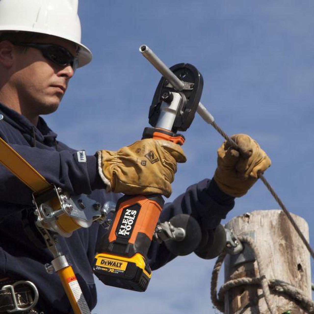 Alt view image 5 of 6 - KLEIN TOOLS BAT207T24H 26" Battery Operated Cable Crimper Copper: 600 MCM;