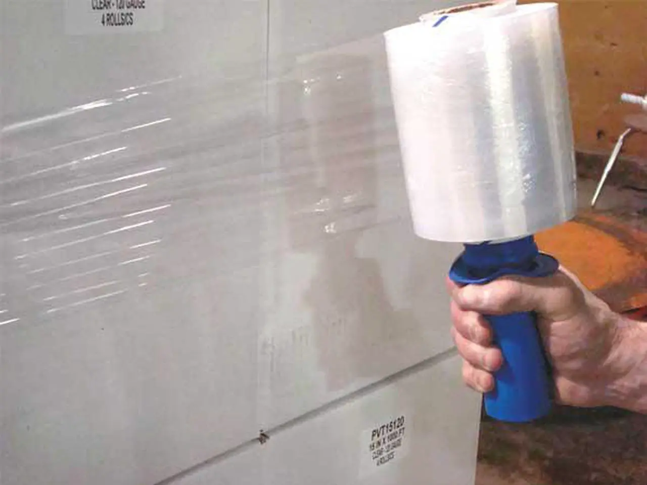 Alt view image 3 of 3 - ZORO SELECT 15A896 Hand Stretch Wrap 5" x 650 ft., Cast Style, Clear