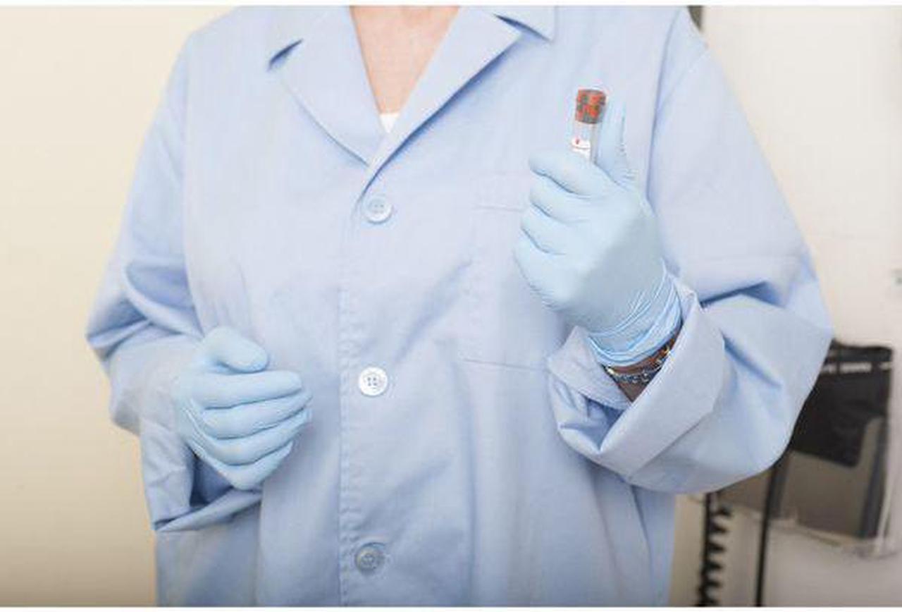 Alt view image 2 of 3 - CONDOR 2VLY5 Disposable Gloves, Nitrile, Powder Free, Blue, XL, 100 PK