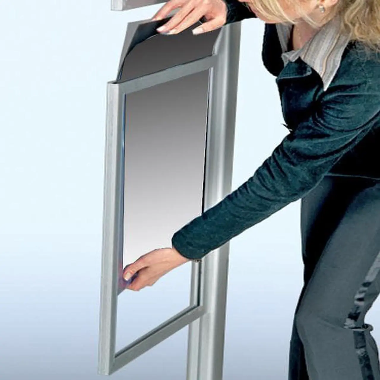 Alt view image 2 of 4 - AZAR DISPLAYS 300274-SLV 22"W x 28"H Double-Sided Slide-in Frame for Sky Tower