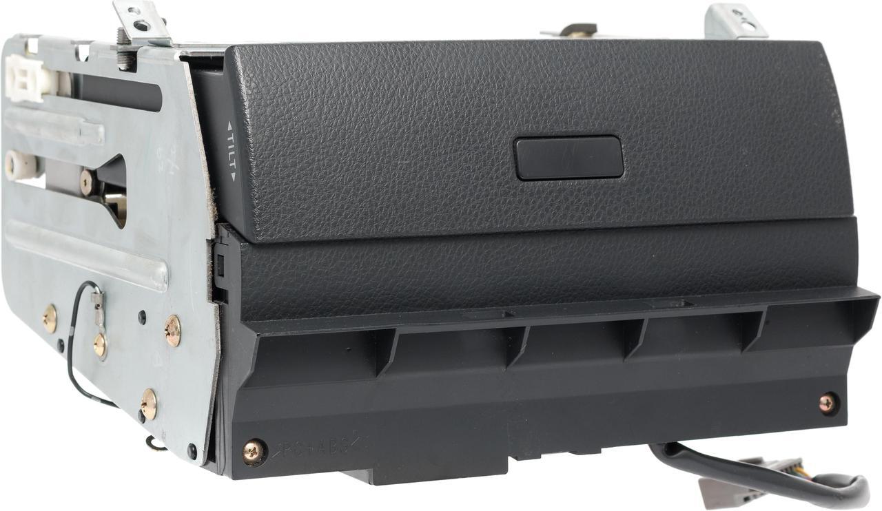 Alt view image 3 of 5 - 2005-2007 Infiniti G35 Navigation Display Screen Assembly Part Number 280867W000