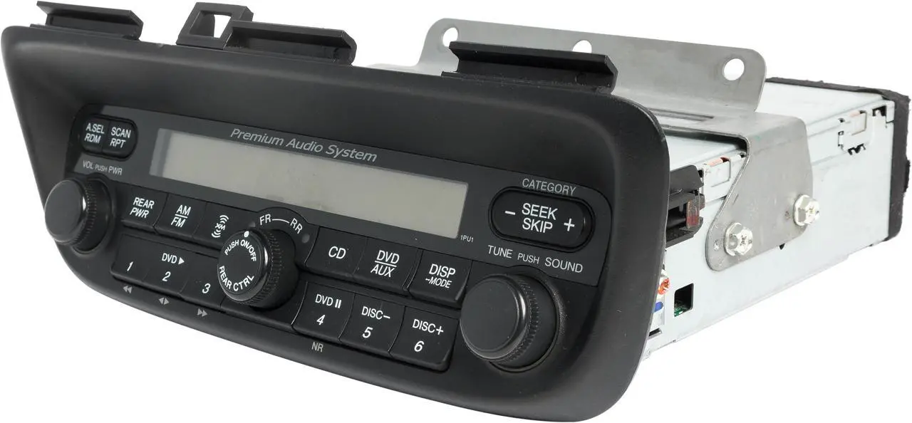 Alt view image 2 of 5 - 2005-10 Honda Odyssey AM FM XM Radio w Navigation 39100-SHJ-A900 Face Code 1PU1