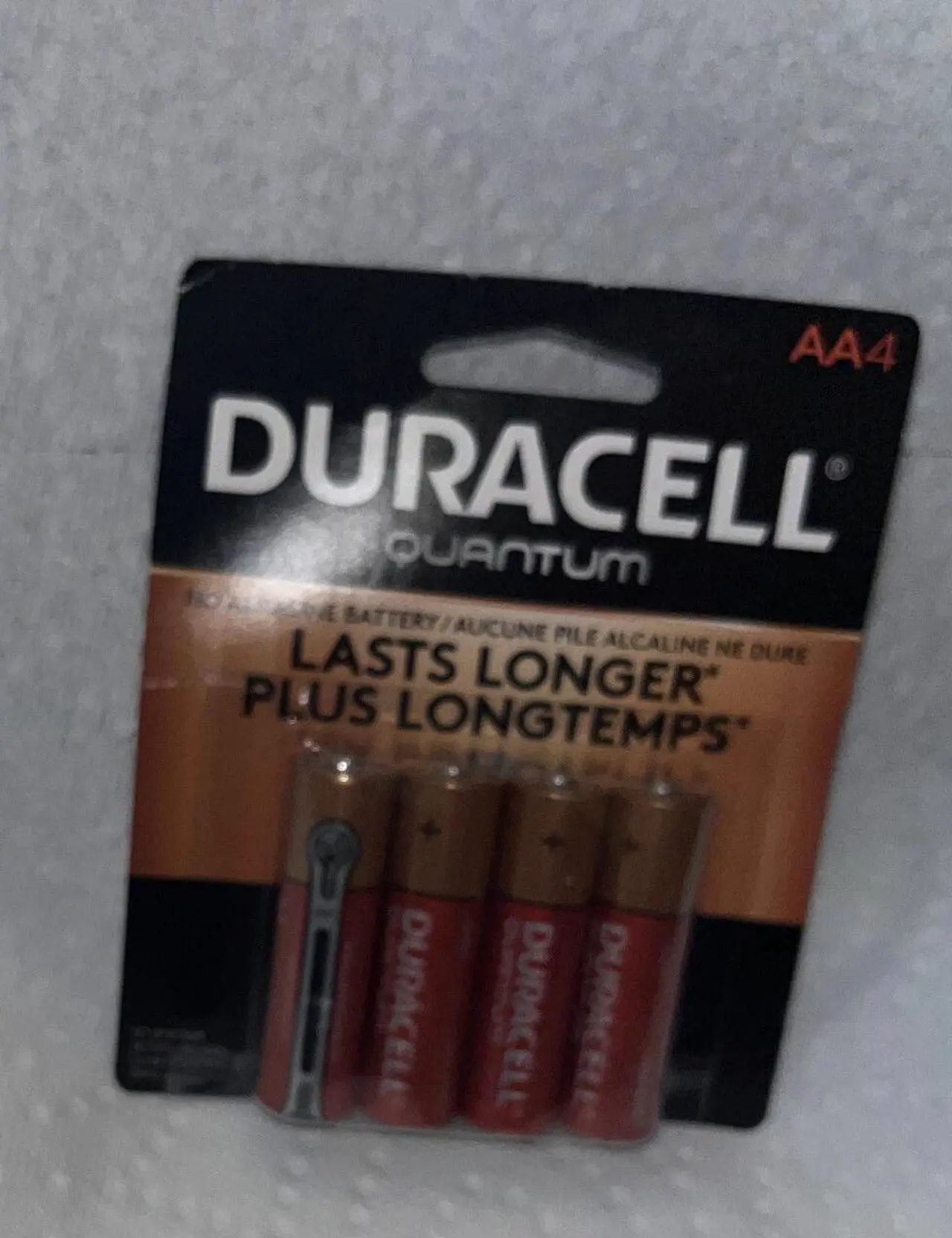 Main image of Duracell Quantum AA  4 Alkaline Batteries in package