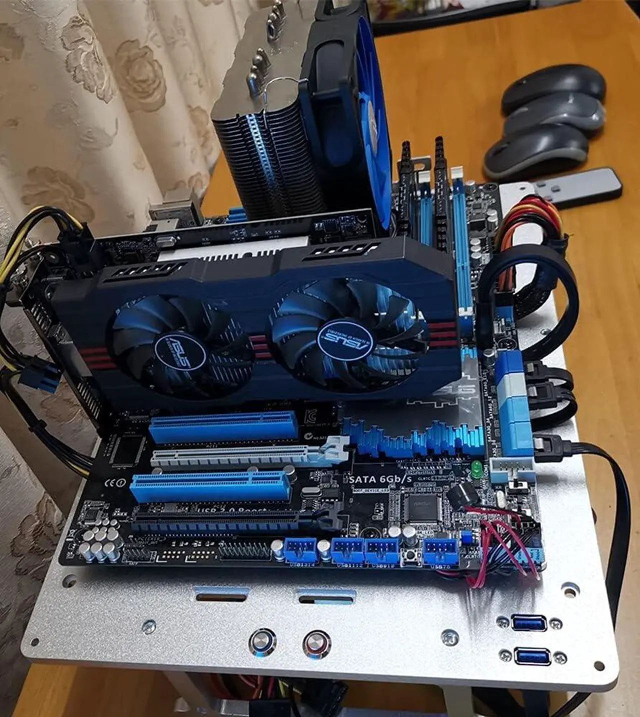 Alt view image 5 of 7 - EDIY Open Air ATX PC Frame HTPC Water Cooling Test Bench Aluminum Case Bare Overclocking DIY Computer Support Graphics Card, Silver