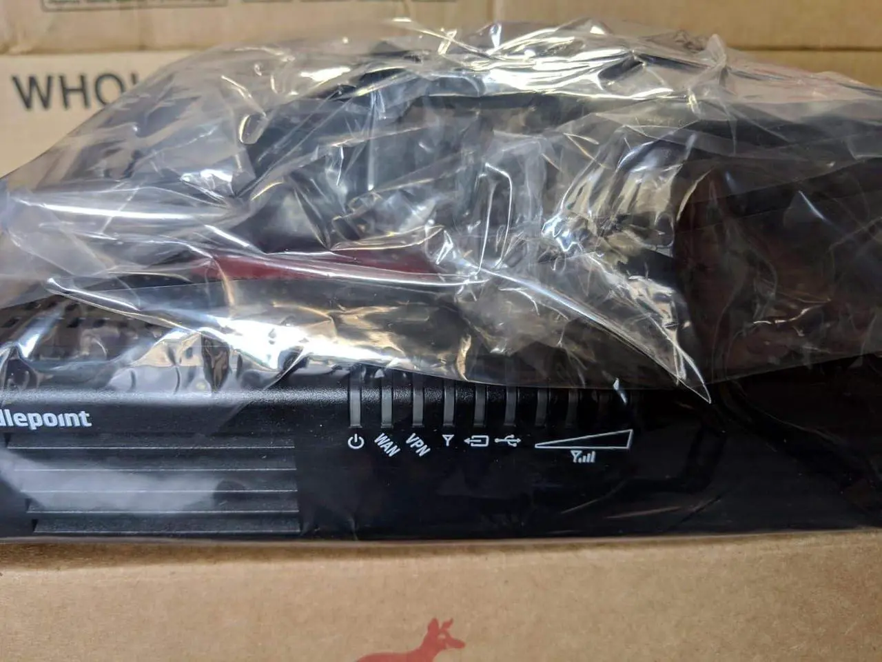 Alt view image 6 of 6 - CradlePoint AER1650LP4 Series 4G Advanced Edge Router w/5 Ethernet Ports (no WiFi)
