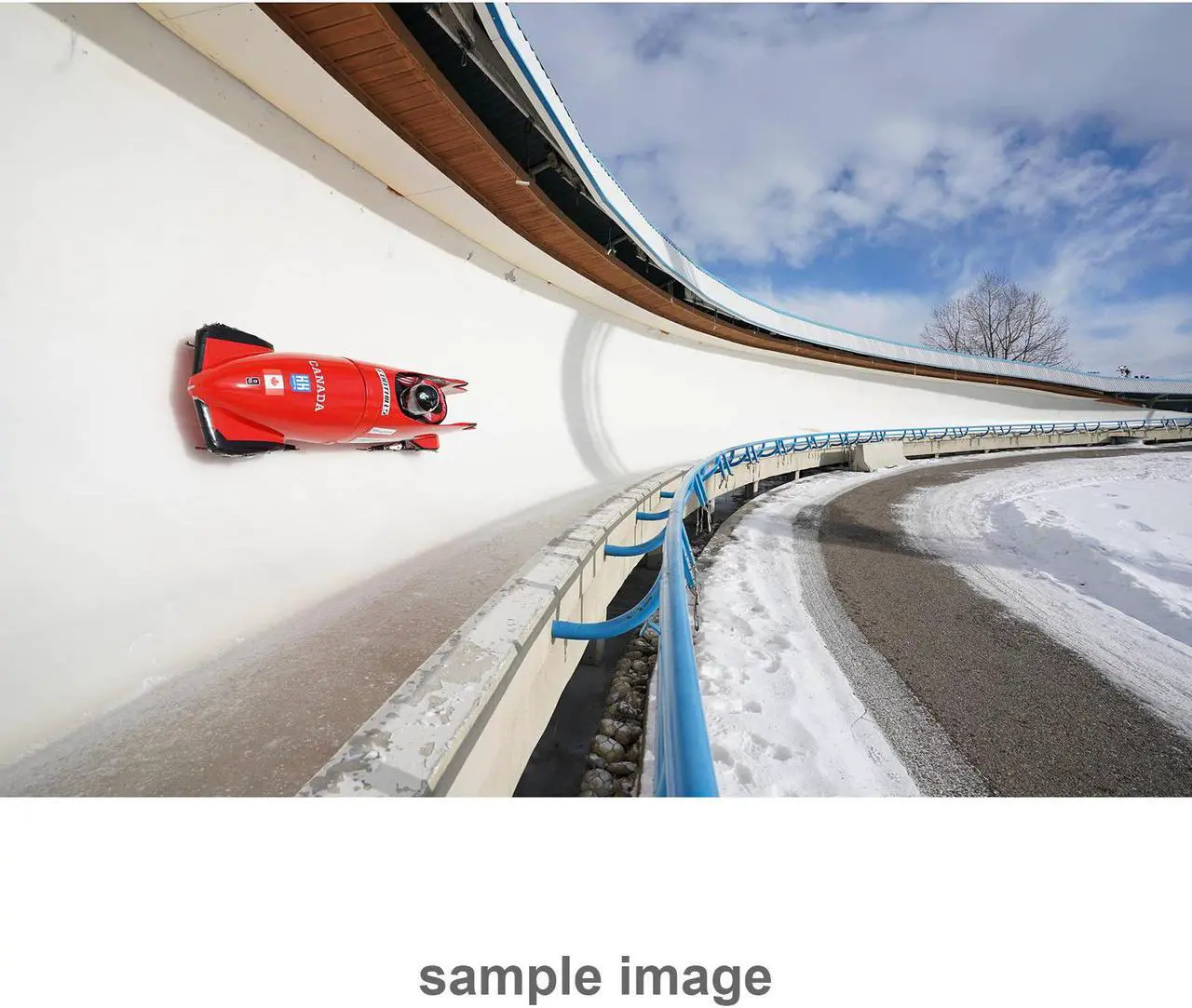 Alt view image 5 of 20 - SONY SEL1635GM FE 16-35mm f/2.8 GM LENS, Ø82