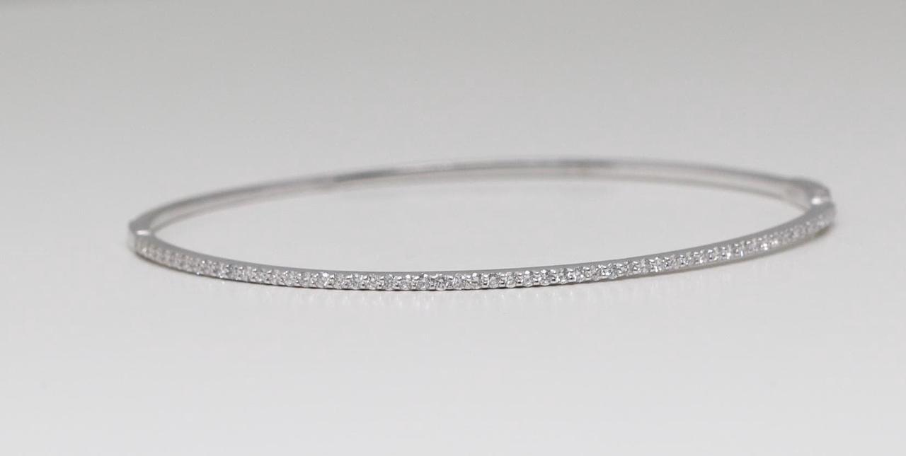 14k White Gold Round Cut Classic Diamond Bangle (0.61 Ct,H Color,VS Clarity)