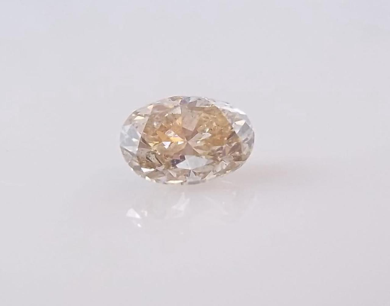 Oval Cut Loose Diamond (1.32 Ct, Natural Light Brown, I1)