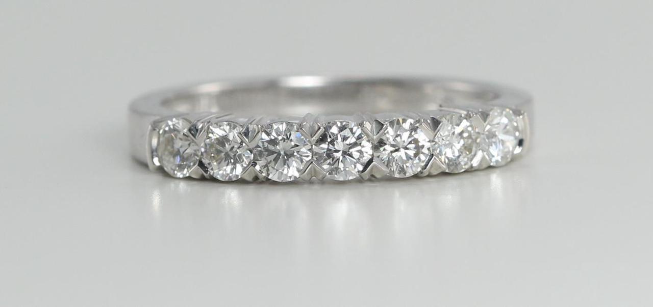 18k White Gold Round Cut Diamond Multi Stone Wedding Band (0.66 Ct, G Color, VS Clarity)