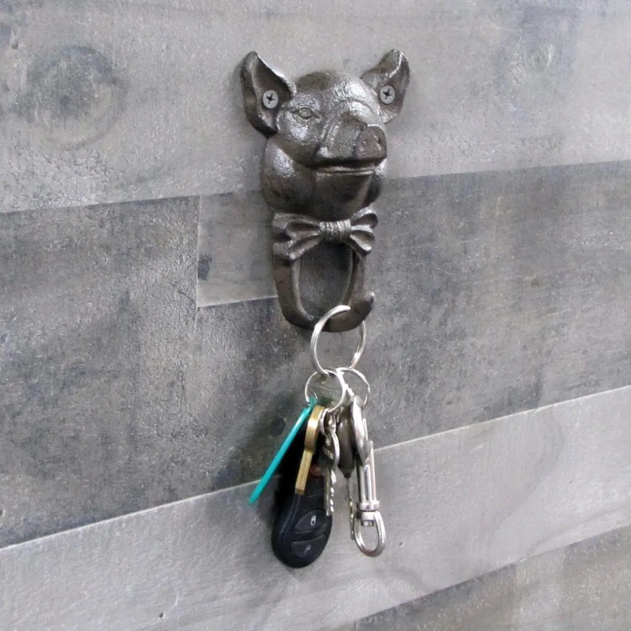 Alt view image 4 of 4 - Treasure Gurus Funny Metal Pig Bow Tie Wall Hook Rustic Key Hanger Holder Coat Hat Rack Farmhouse Decor