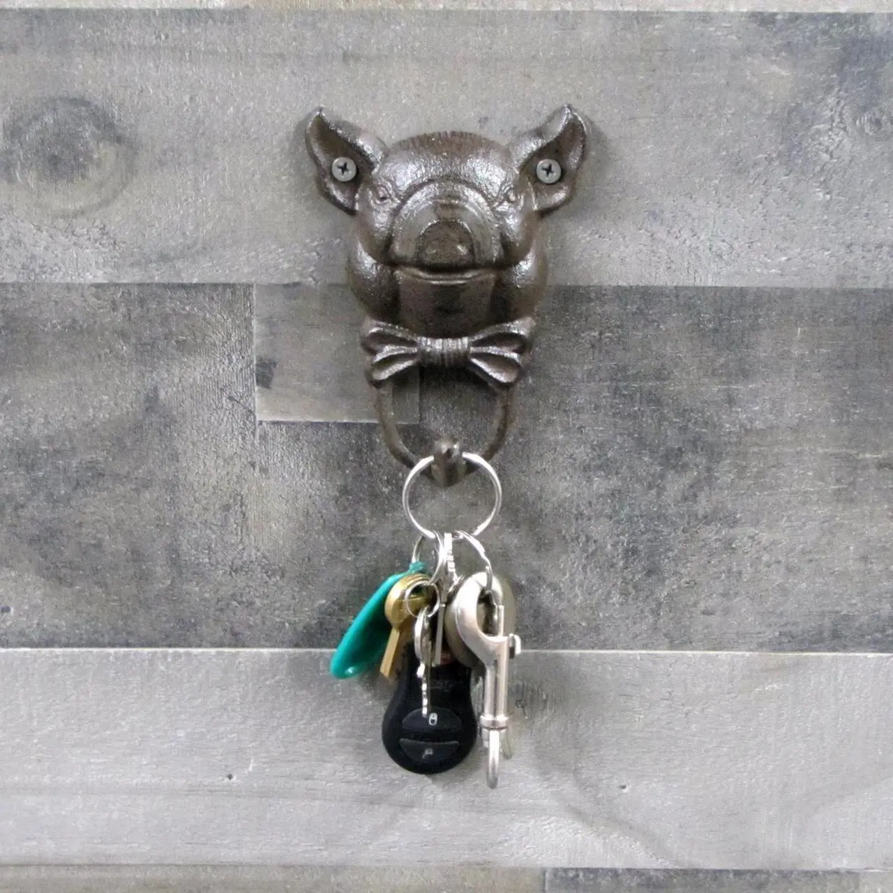 Alt view image 3 of 4 - Treasure Gurus Funny Metal Pig Bow Tie Wall Hook Rustic Key Hanger Holder Coat Hat Rack Farmhouse Decor