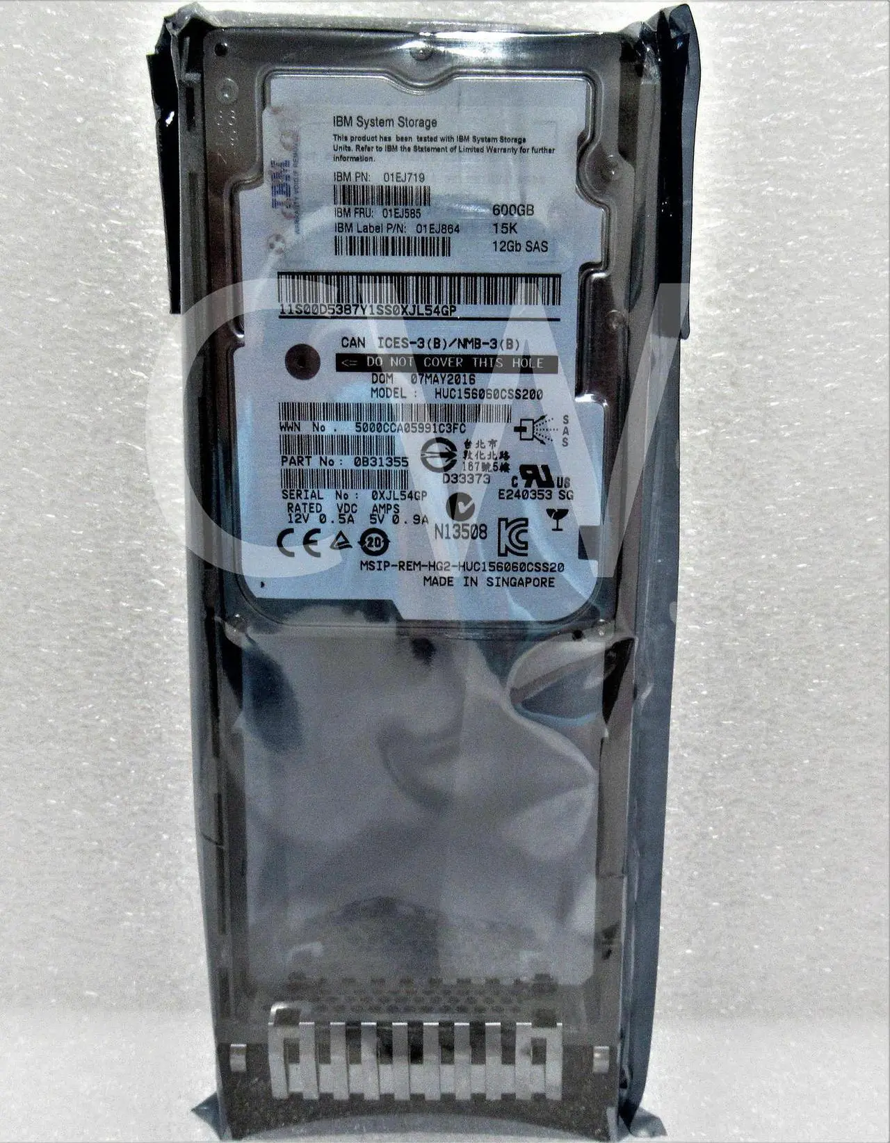 Alt view image 2 of 2 - 01EJ585 01EJ719 01EJ864 IBM STORAGE 600GB 15K RPM 12Gb/s 2.5" SAS HDD Hard Drive