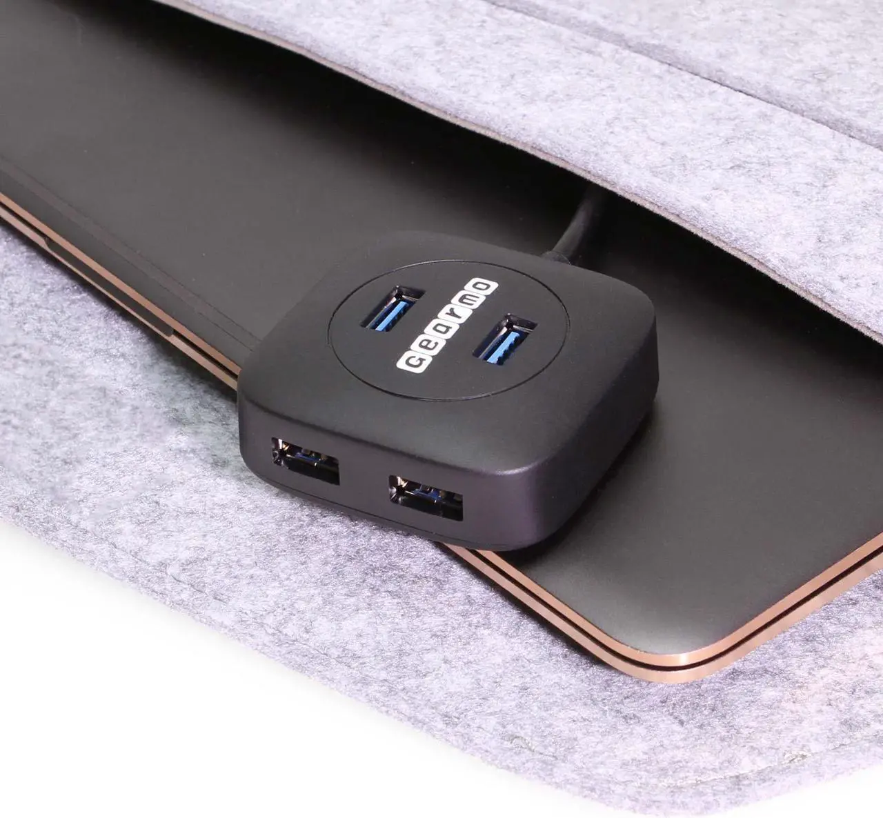 Alt view image 6 of 7 - Gearmo 4 Port USB Type-A 3.2 Gen 1 Hub w/GL3510 Chipset Travel Series