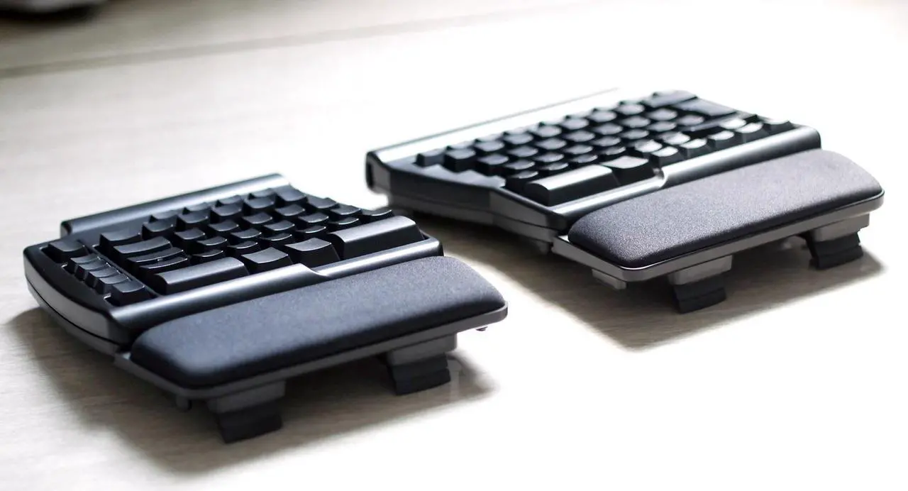Alt view image 3 of 3 - Matias Ergo Pro Keyboard for Mac FK403Q-P