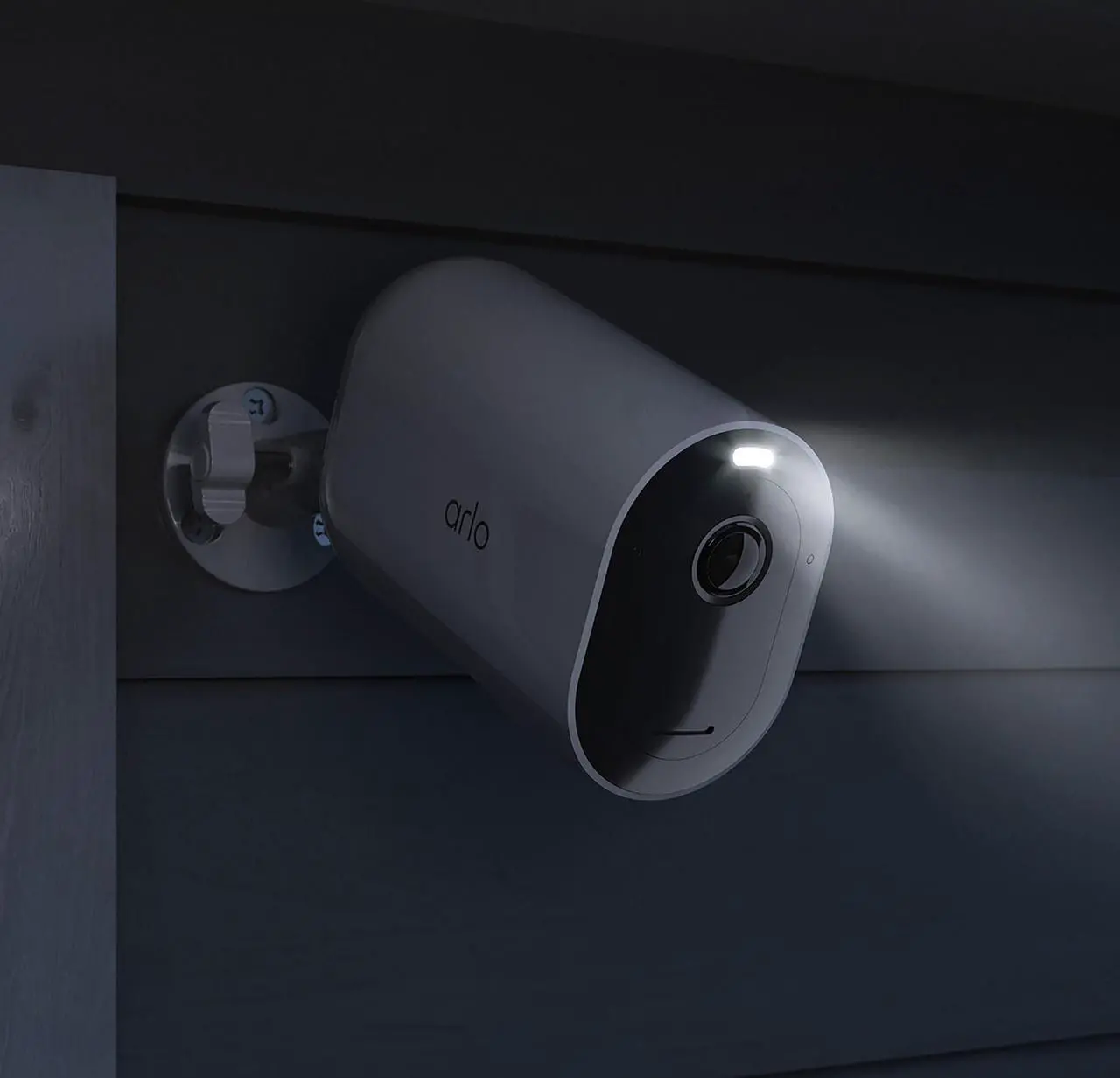 Alt view image 6 of 6 - Arlo VMA5410-10000R Extended Battery and Housing Up to 2.5x Battery Life for Arlo Cameras, No camera included