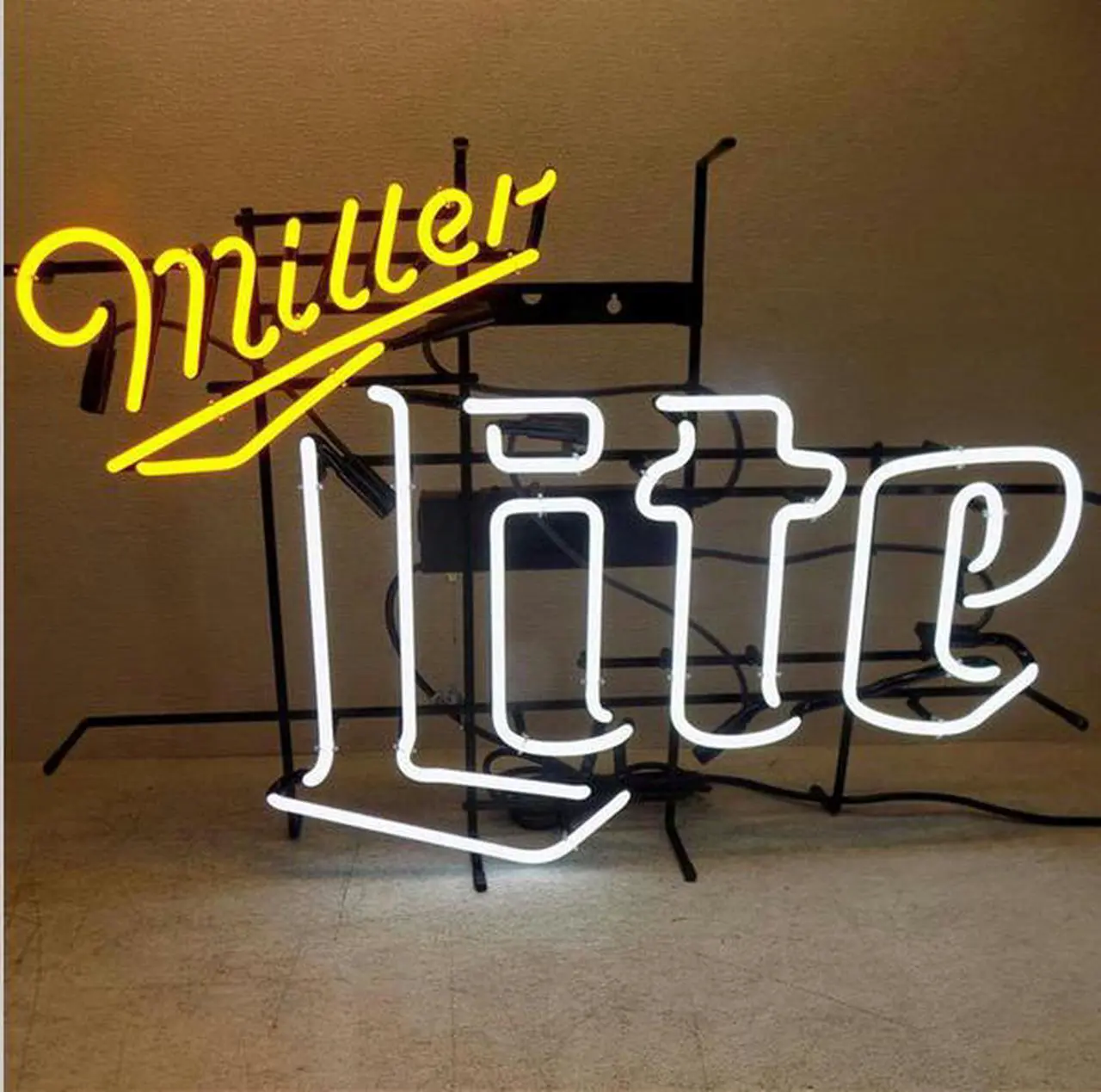 Main image of New Handcraft Miller Lite  Custome Design Real Glass Beer Bar Display Neon Light Signs 19x15