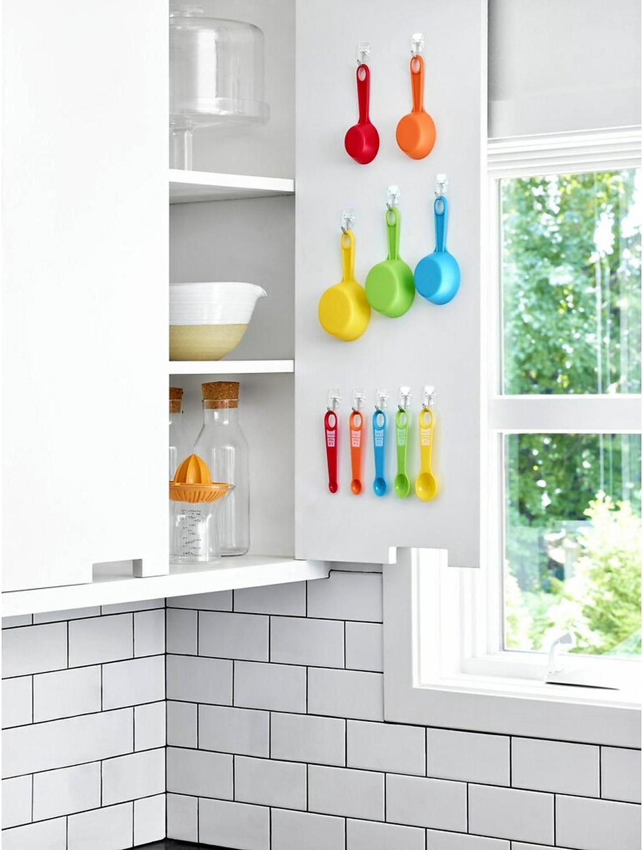Alt view image 5 of 8 - Command Small Wire Hooks Clear 15 Hooks/Pack (17067CLR-15NA)