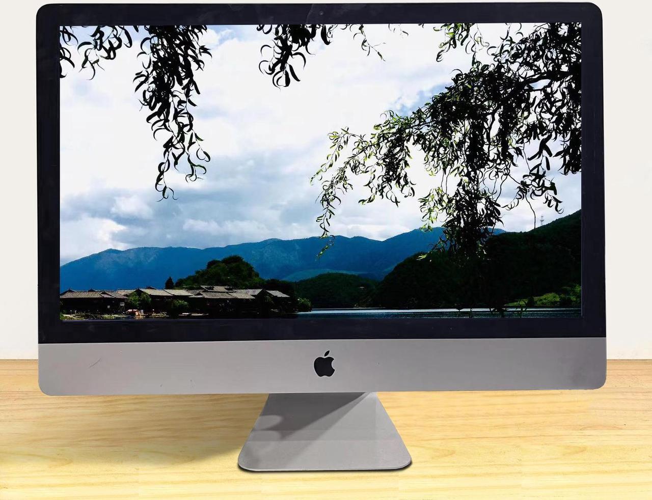 Main image of Apple iMac "Core i7" 4.0 27" (5K, Late 2015) 4.0 GHz Core i7 (I7-6700K) 32GB RAM 1TB SSD Storage Silver MK482LL/A