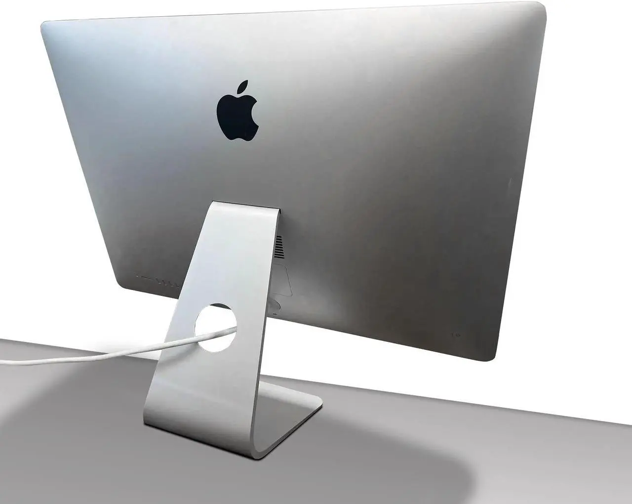 Alt view image 4 of 4 - Apple MNED2LL/A 27-inch iMac Retina 5K Display, 4.2GHz Intel Core i7 Quad Core, 64GB RAM, 1TB SSD Flash Drive, Silver (Renewed)