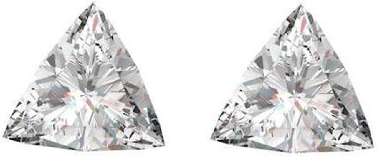 A Pair of Triangle Cut Loose Diamonds (0.68 Ct, G-H ,VS2-SI1)