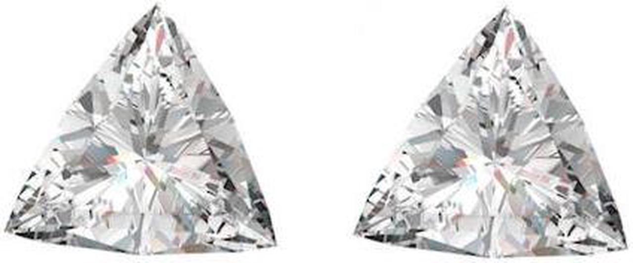 A Pair of Triangle Cut Loose Diamonds (0.46 Ct, H-I ,SI2-SI3)