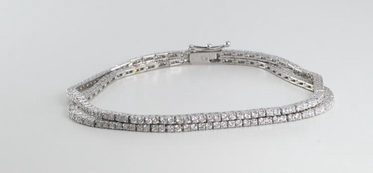 18k White Gold Two Row Round Cut Diamond Tennis Bracelet (2.8 Ct, G Color, VS1 Clarity)