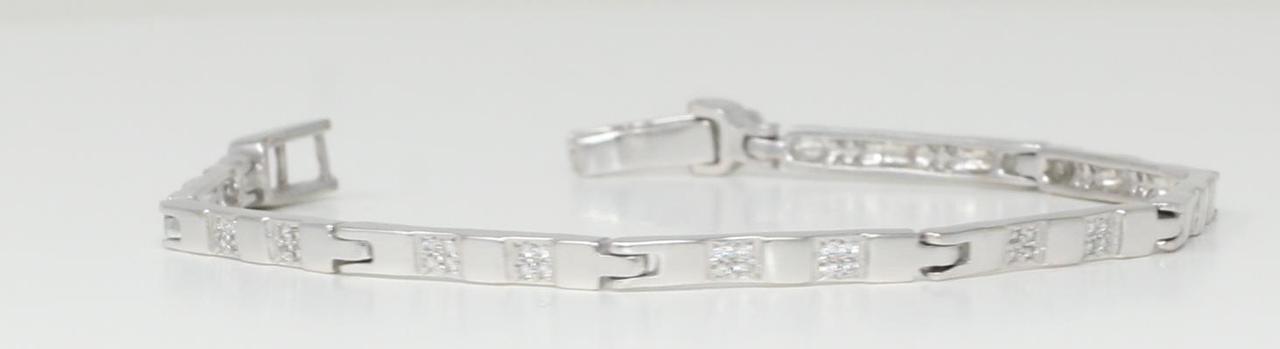 14k White Gold Round Fifties-style contemporary classic diamond link bracelet (0.6 Ct, H Color, SI2 Clarity)