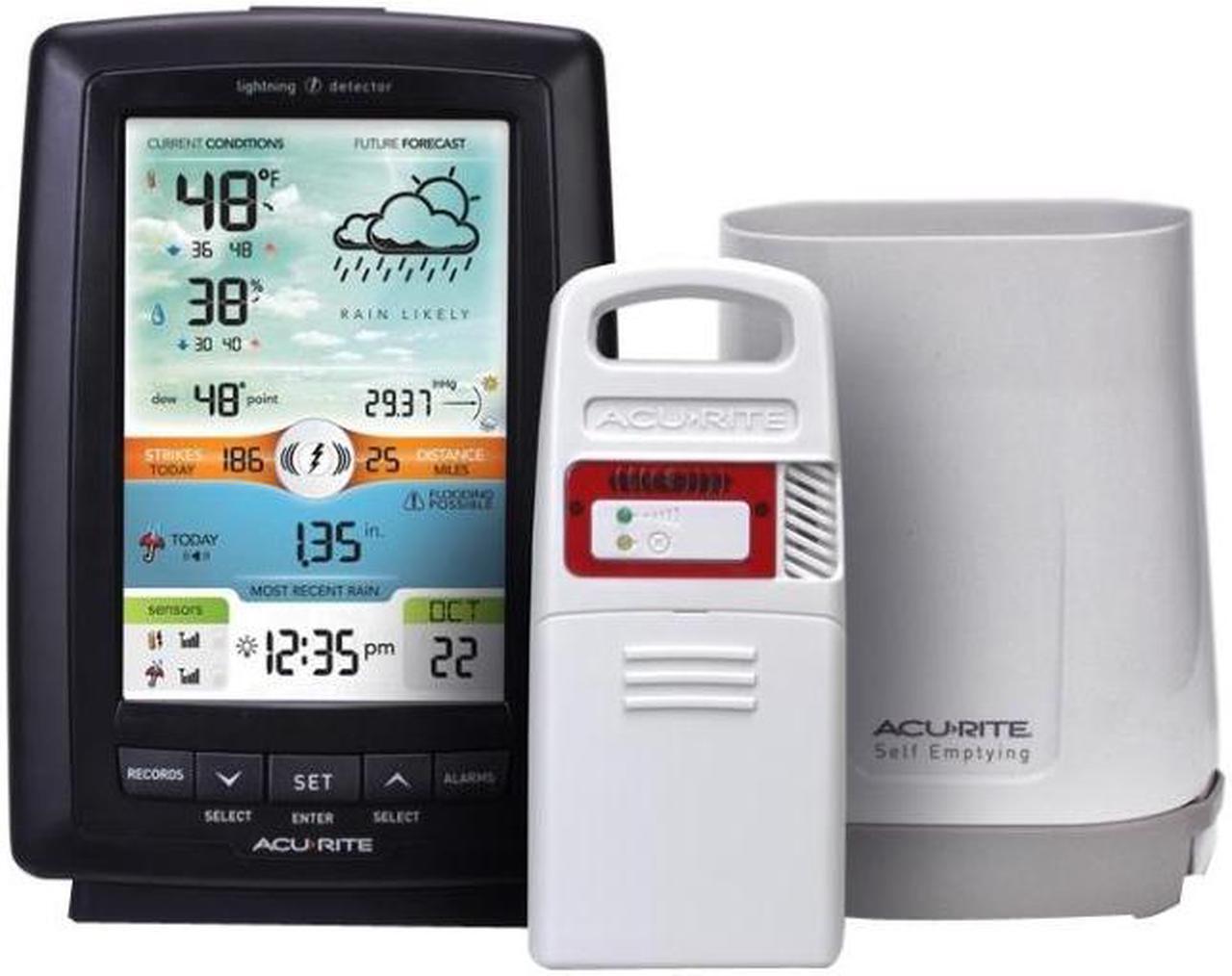 Main image of AcuRite Weather Station And Lightning Detector Digital Weather Station