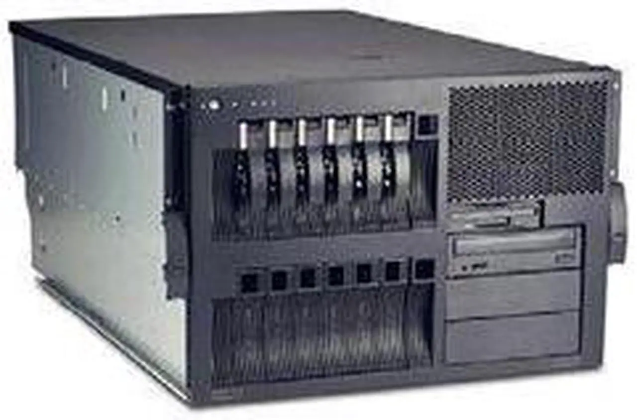 Main image of IBM eServer xSeries 255 Tower Server - 1 x Intel Xeon MP 1.60 GHz