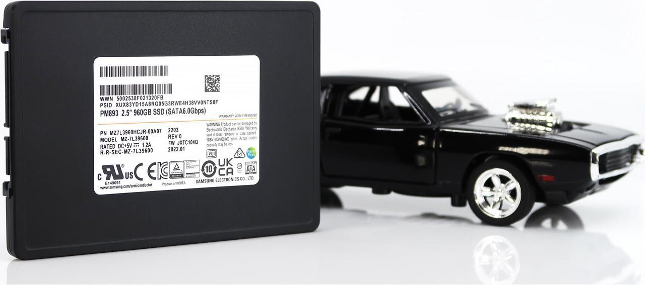 Alt view image 7 of 9 - SAMSUNG SSD PM893 Solid State Drive 960GB SATA 6Gb/s 2.5inch MZ7L3960HCJR