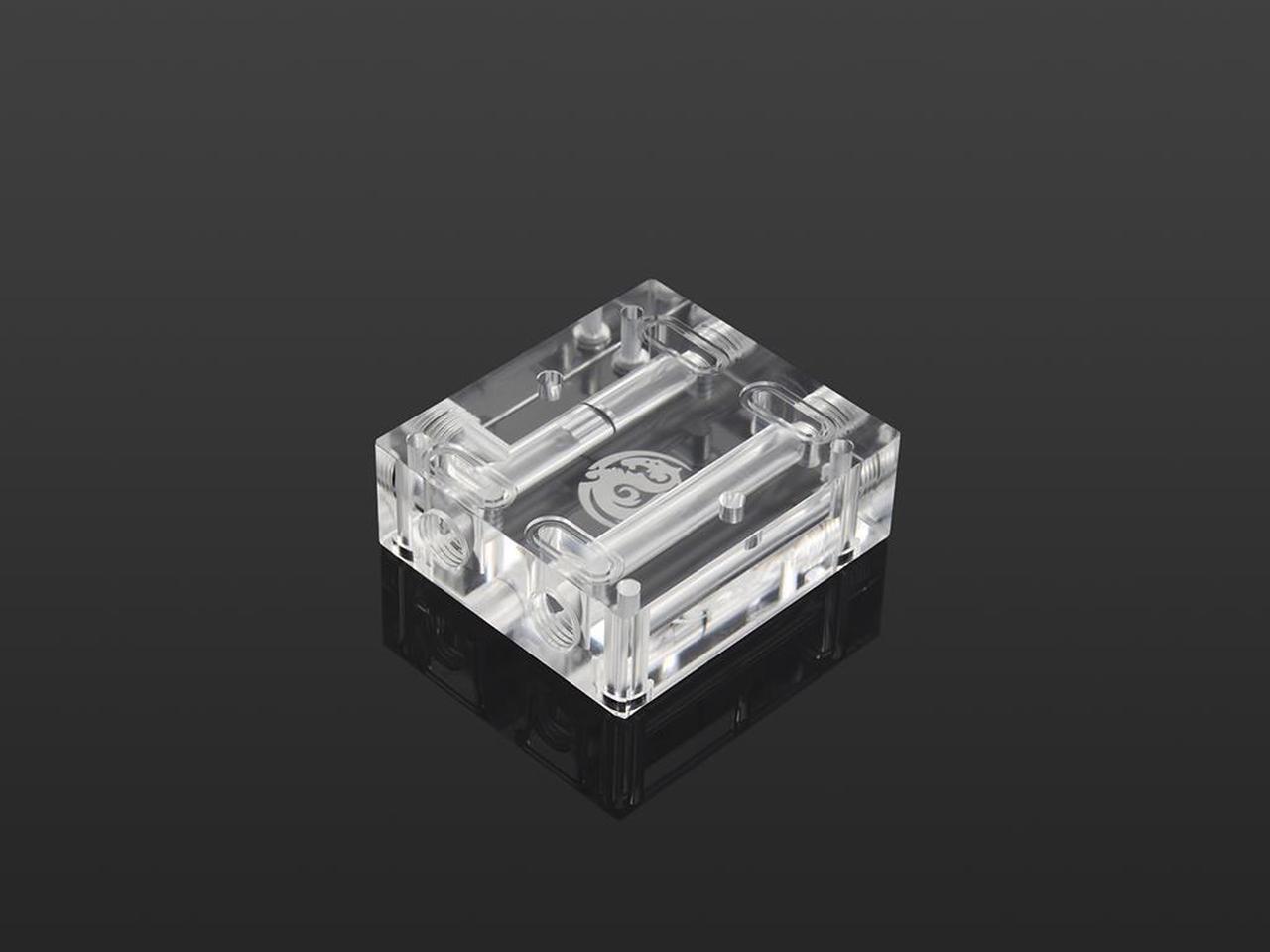 Alt view image 7 of 11 - Bitspower GPU Waterblock Bridge for 2 Cards Between Slot 1 and 4, Clear