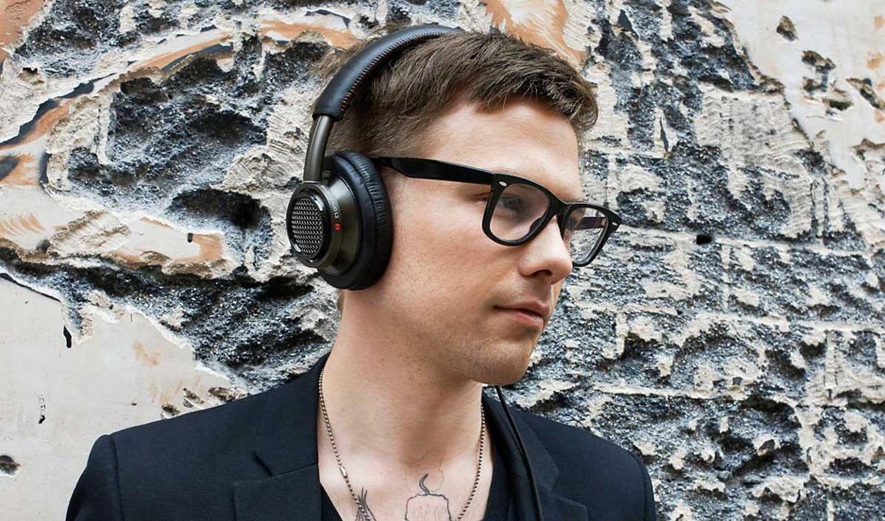 Alt view image 5 of 10 - Philips L2BO/27 Fidelio High Fidelity Headphones with Microphone