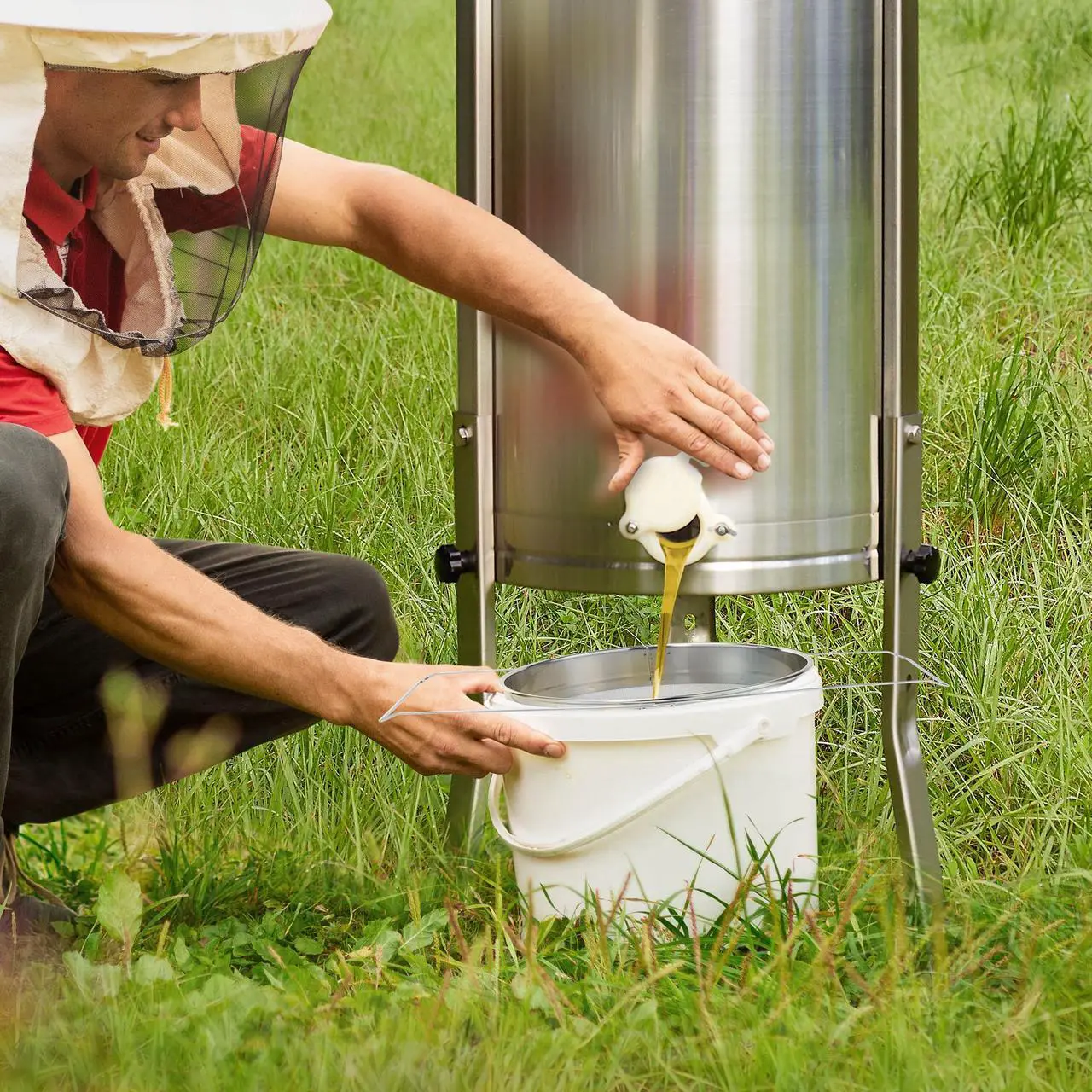 Alt view image 4 of 6 - Honey Keeper Honey Strainer Double Sieve #304 Stainless Steel Beekeeping Equipment Mesh Filter Screen