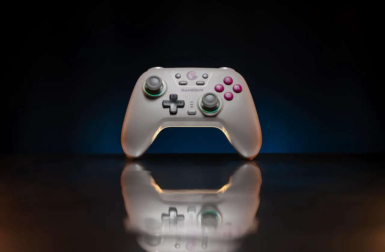Alt view image 3 of 3 - GameSir Nova HD Rumble Wireles Controller for PC and Switch, with Anti-drift Hall Effect Sticks, RGB Lighting, Tri-mode Connectivity, Multi-platform Compatibility,  and Macro Back Button (White)