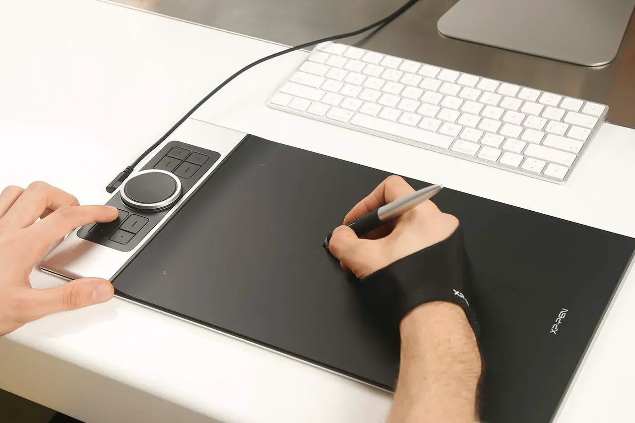 Alt view image 8 of 7 - XP-PEN Deco Pro Medium Graphics Drawing Tablet Ultrathin Digital Pen Tablet with Tilt Function Double Wheel and 8 Shortcut Keys 8192 Levels Pressure 11x6 Inch Working Area