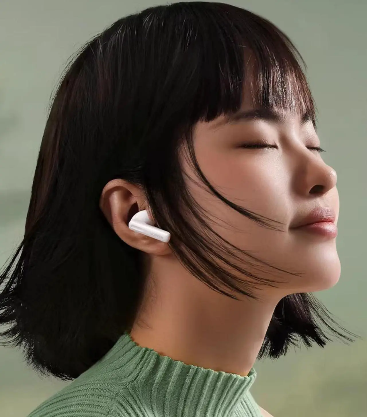 Alt view image 2 of 6 - UGREEN T6S Bluetooth headphones, noise-cancelling true wireless in-ear new model, sport compatible with Xiaomi, Huawei, Apple and Samsung Cyan