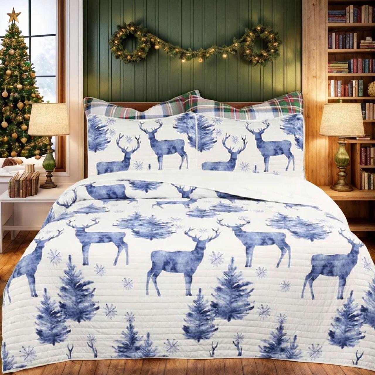 Main image of Ventray King Size Quilt Set, Christmas Comforter Set, Holiday Bedding Quilted Bedspread Coverlet with 2 Pillow Shams for All Seasons, Deer Pattern 102" X 92"