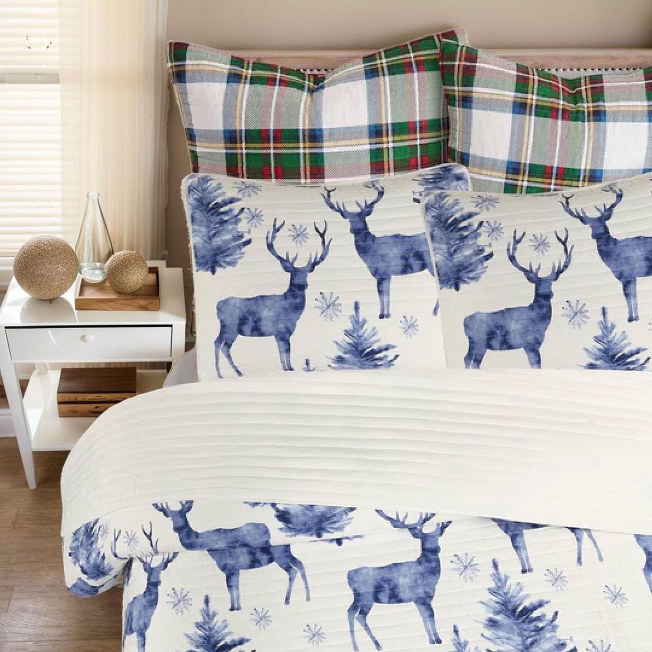 Alt view image 4 of 6 - Ventray King Size Quilt Set, Christmas Comforter Set, Holiday Bedding Quilted Bedspread Coverlet with 2 Pillow Shams for All Seasons, Deer Pattern 102" X 92"