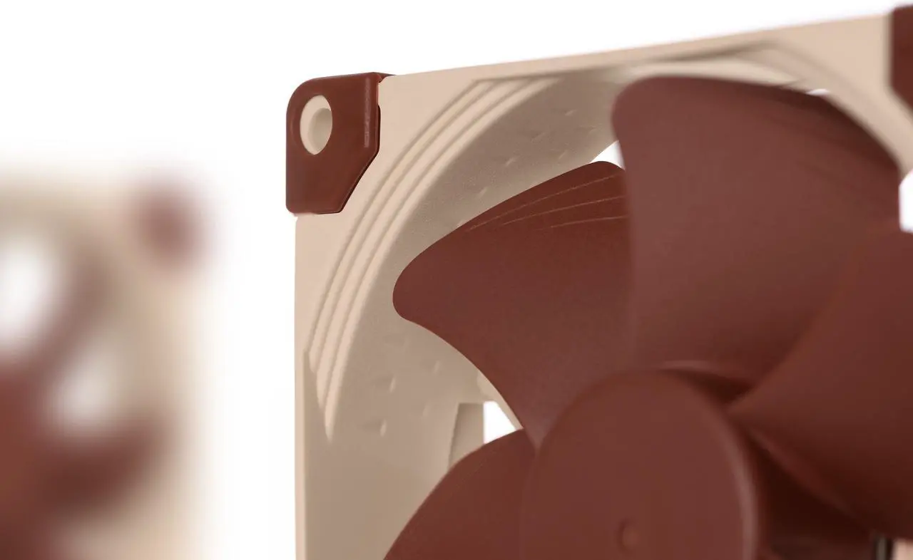 Alt view image 6 of 7 - Noctua NF-A9 5V, Premium Quiet Fan with USB Power Adaptor Cable, 3-Pin, 5V Version (92mm, Brown)