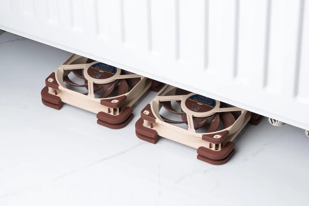 Alt view image 5 of 6 - Noctua NV-MPP1.brown Sx4, Multi-Purpose Pads for 120 & 140mm Fans (Brown)