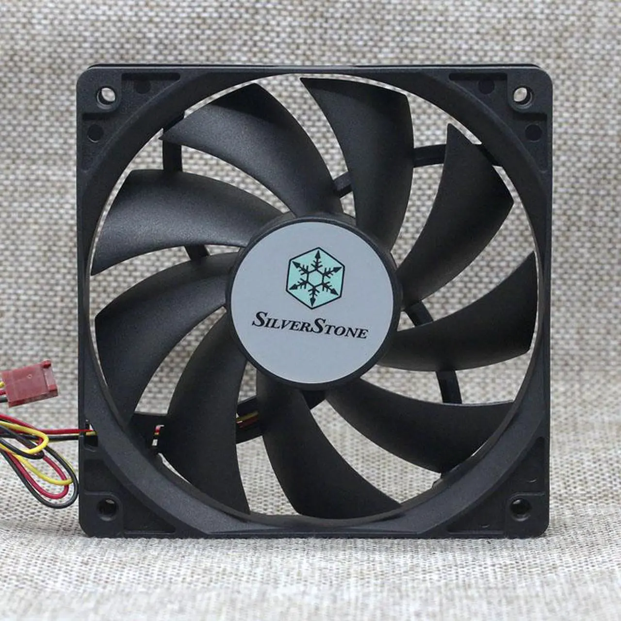 Alt view image 5 of 5 - SILVERSTONE S1202512SLN-3M 12V 0.18A 12 cm ultra-quiet AP121 chassis cooling fan