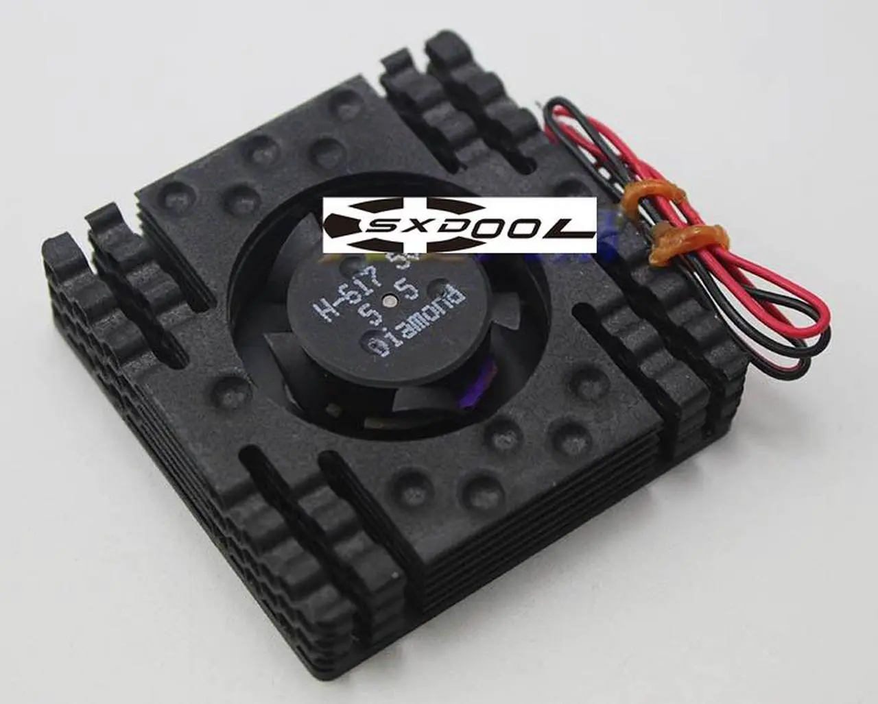 Alt view image 3 of 5 - Original H-617 5V Diamond aluminum heat sink honeycomb