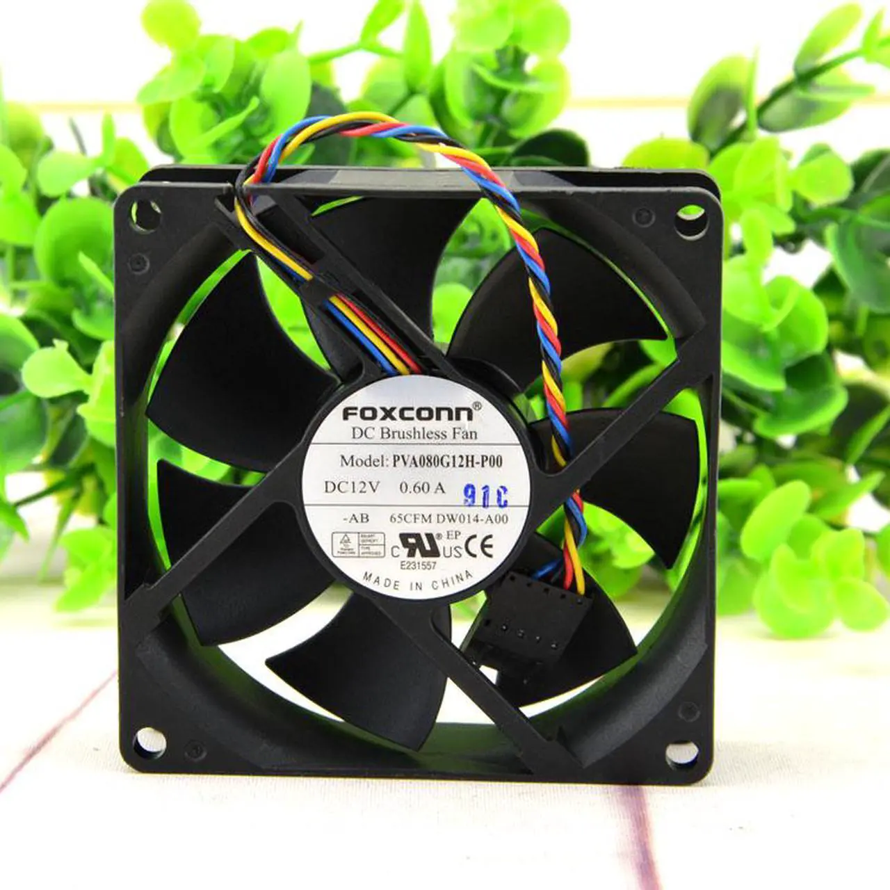 Main image of NEW  Foxconn PVA080G12H -P00 DC12V 0.60A 8CM  8025 4-wire 80*80*25mm square cooler  dell OptiPlex790 CPU cooling fan