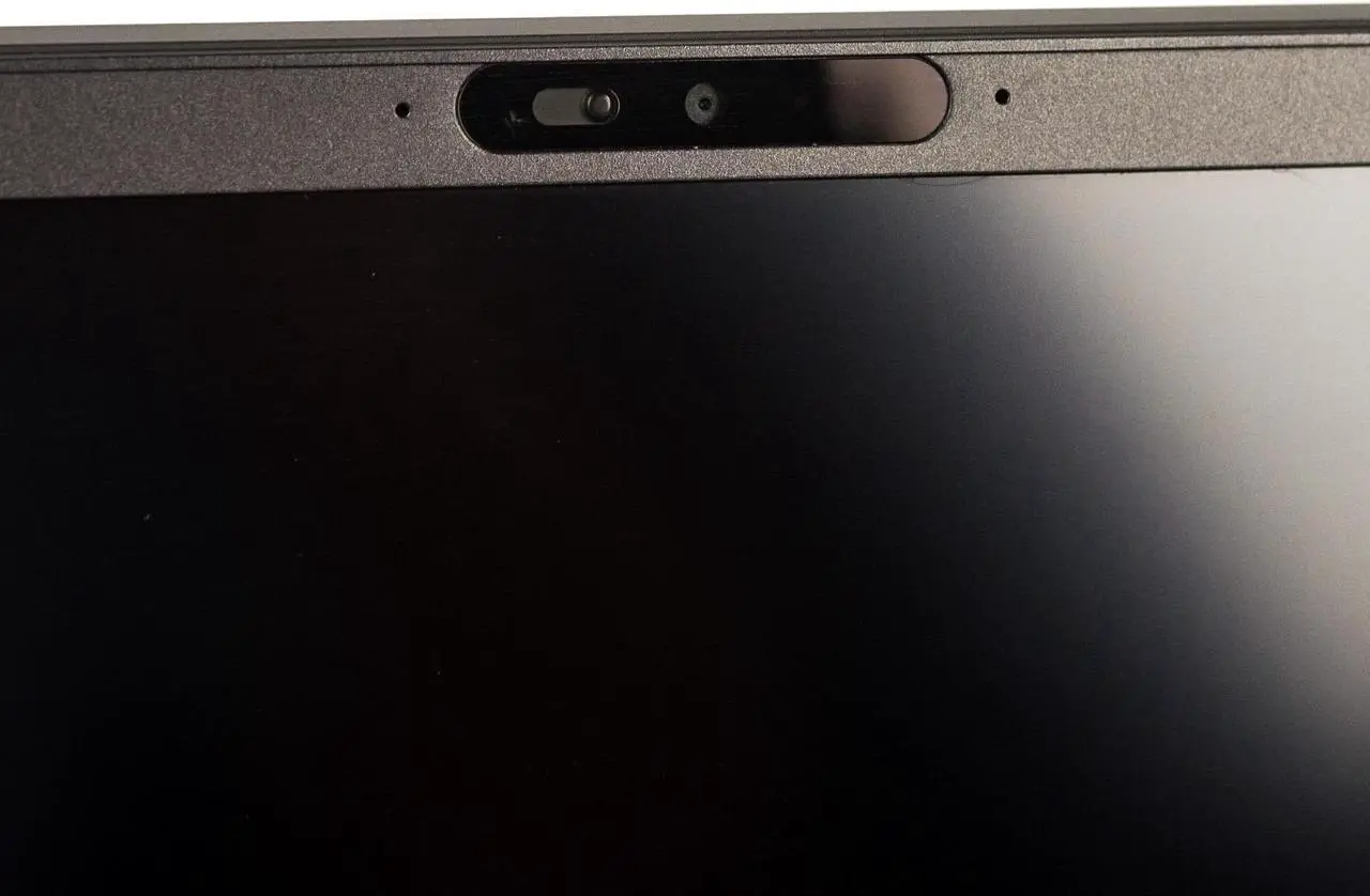 Alt view image 4 of 7 - Dell Latitude 7400 14" Laptop Core i5 16GB 512GB SSD M.2 Integrated Graphics Win 10 Pro 1 Yr Wty B v.WAA