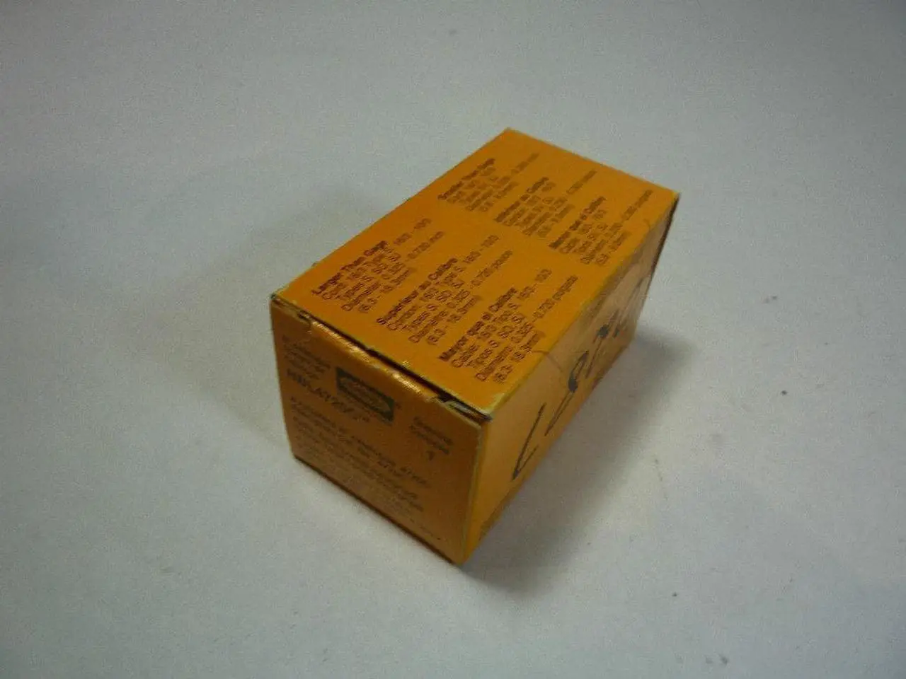 Main image of HUBBELL WIRING DEVICE-KELLEMS HBL4720C Locking Plug, L5-15P, 15 A, 125V AC,