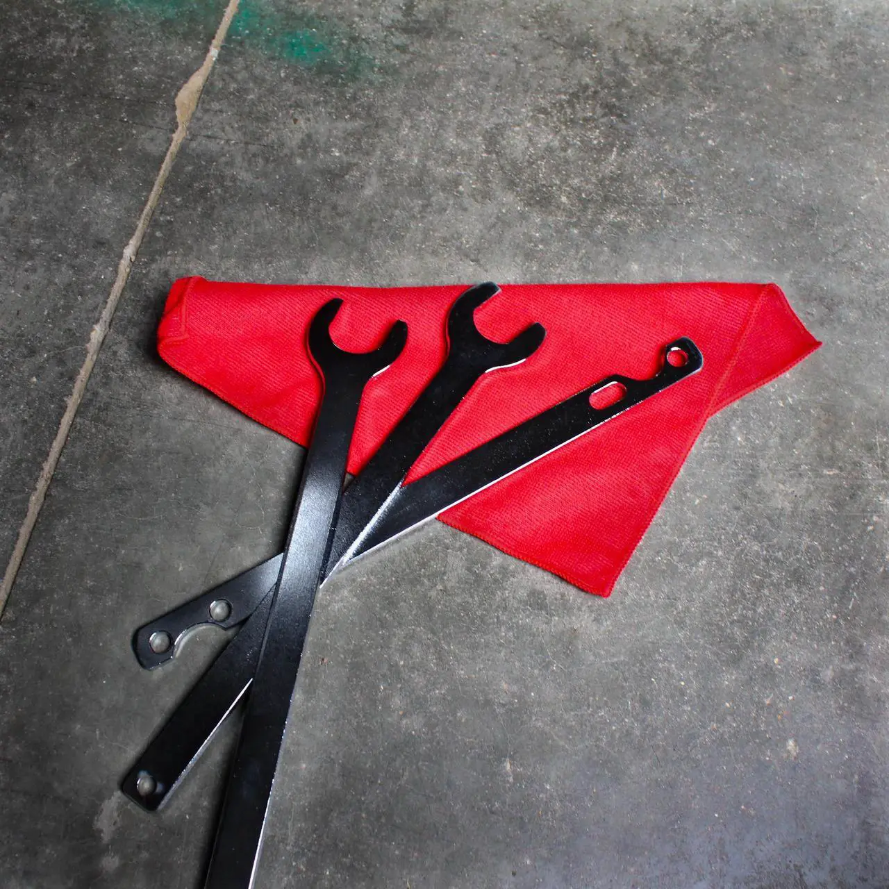 Alt view image 6 of 7 - ABN Fan Clutch Removal Tool 36mm 32mm Fan Clutch Tool Water Pump Pulley Holder