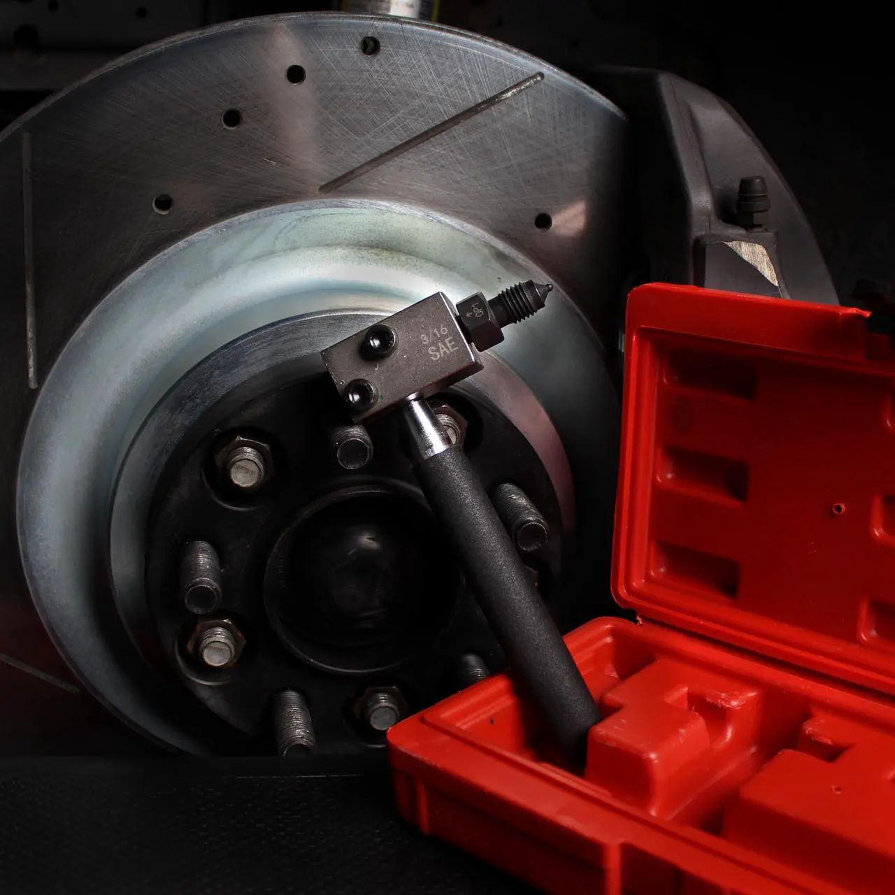 Alt view image 7 of 7 - ABN Handheld Double Flaring Tool 3/16in Brake Line Flaring Tool Kit with Handle