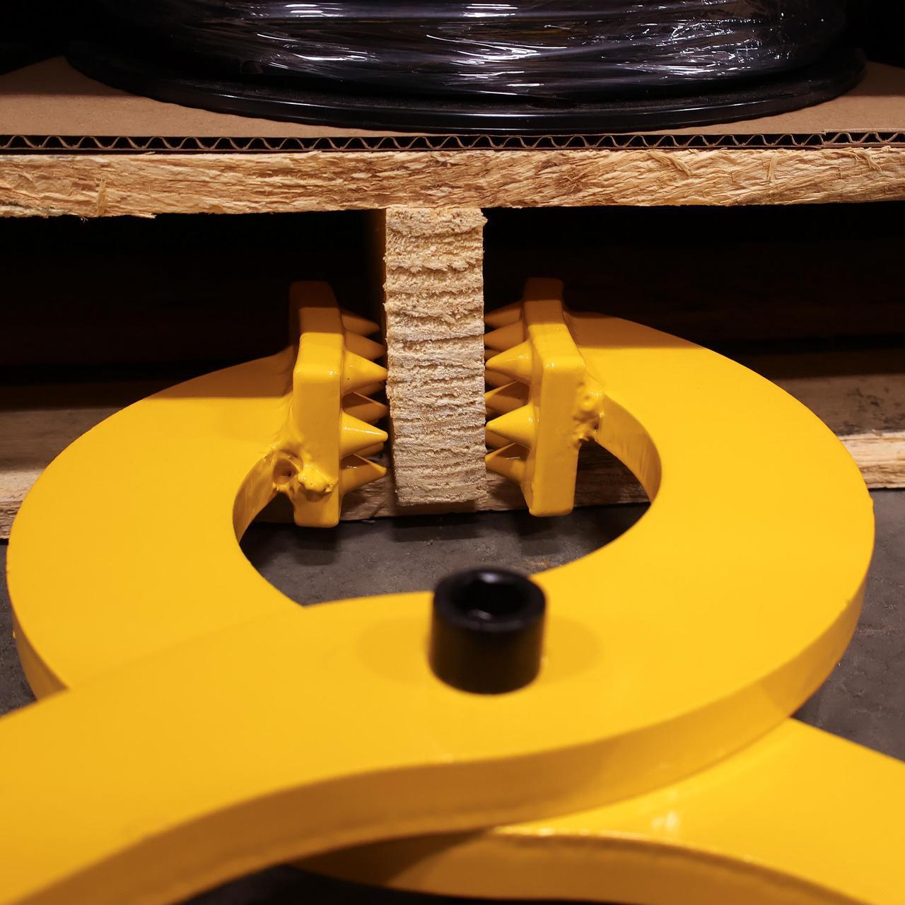 Alt view image 6 of 7 - BISupply | Pallet Puller Clamp in Yellow  6000 lb pound Capacity  Pallet Grabber