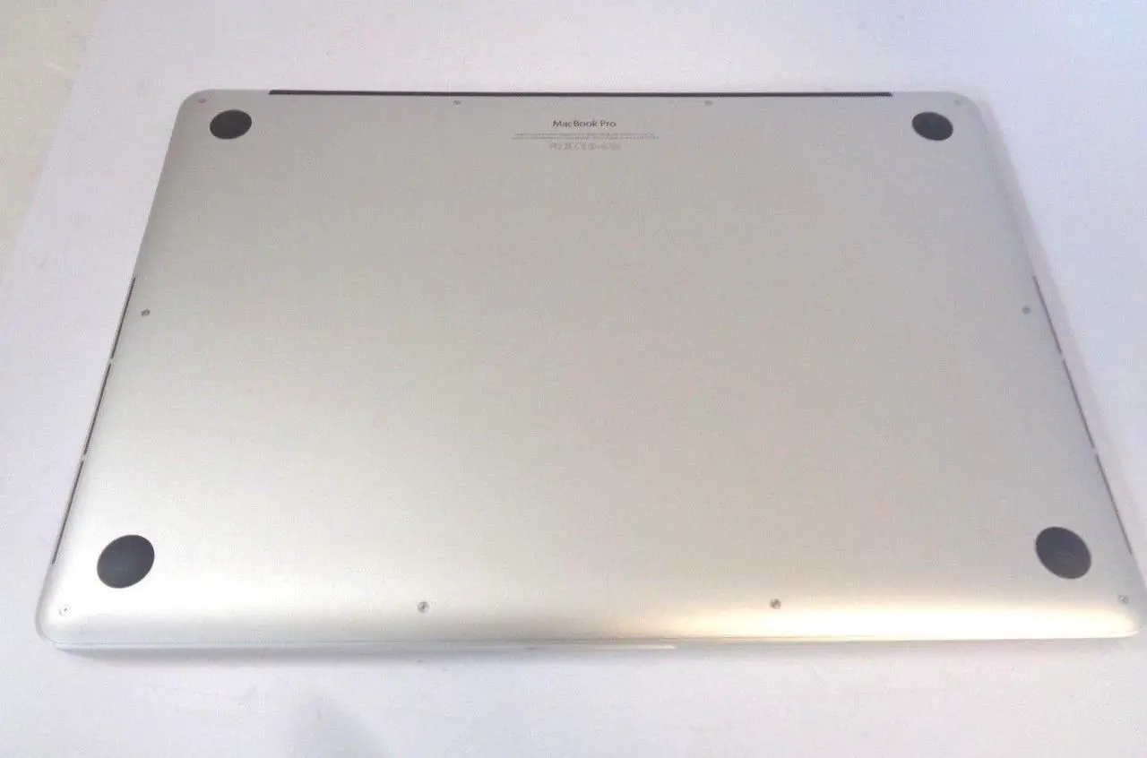 Alt view image 7 of 13 - Apple MacBook Pro 15.4" A1398 i7-4750HQ 2.0GHz 8GB RAM 256GB SSD MacOS 10.13 ME293LL/A