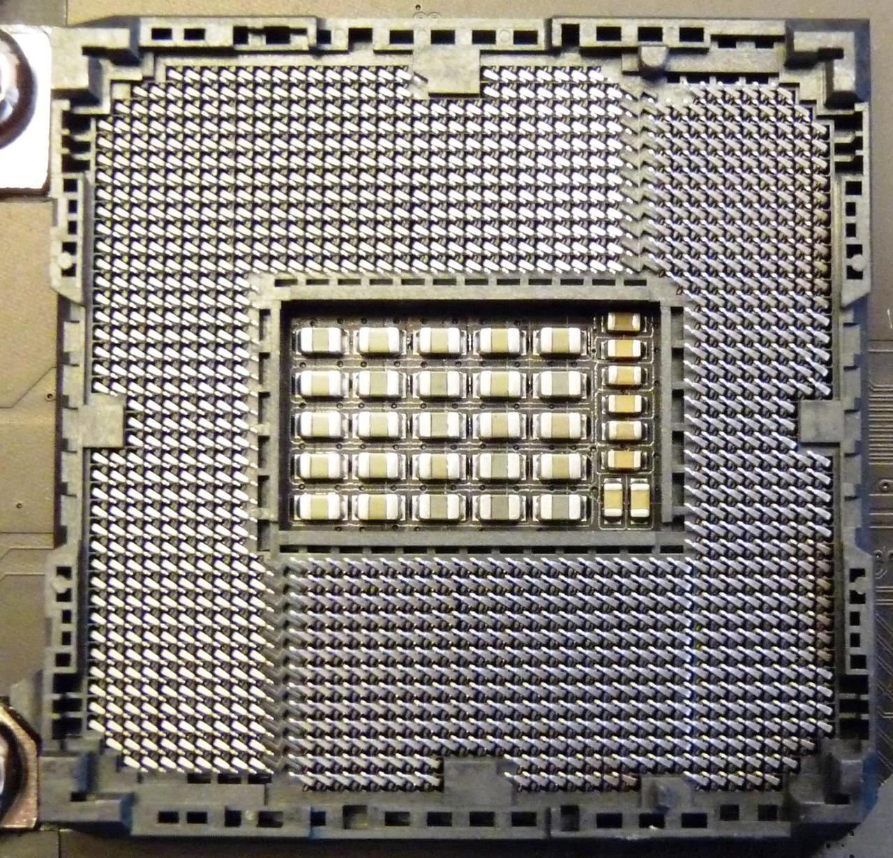 Alt view image 4 of 7 - GIGABYTE Z590 AORUS ELITE LGA 1200 Intel Z590 DDR4 PCIe 4.0 ATX Motherboard
